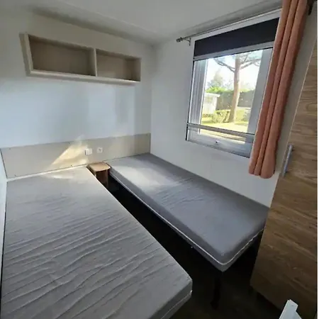 Superbe Mobil 6-8 Personnes Saint-Jean-de-Monts