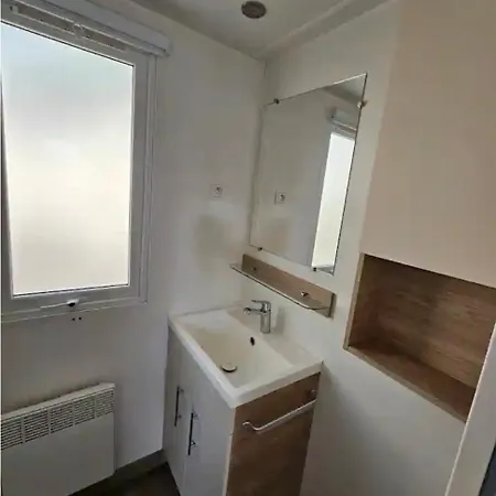 Superbe Mobil 6-8 Personnes Campsite Saint-Jean-de-Monts